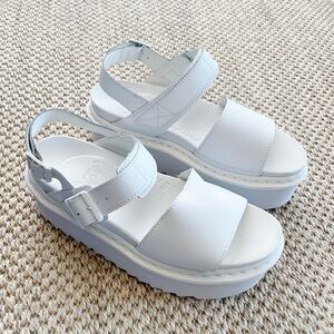 DR. MARTENS VOSS MONO HYDRO LEATHER STRAP SANDALS Platform Sandals US 10 - NEW